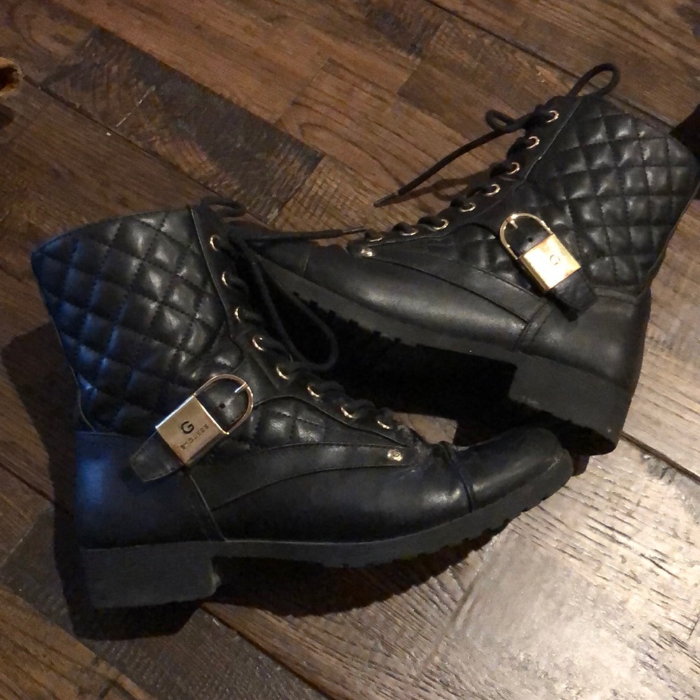 Guess boots 6